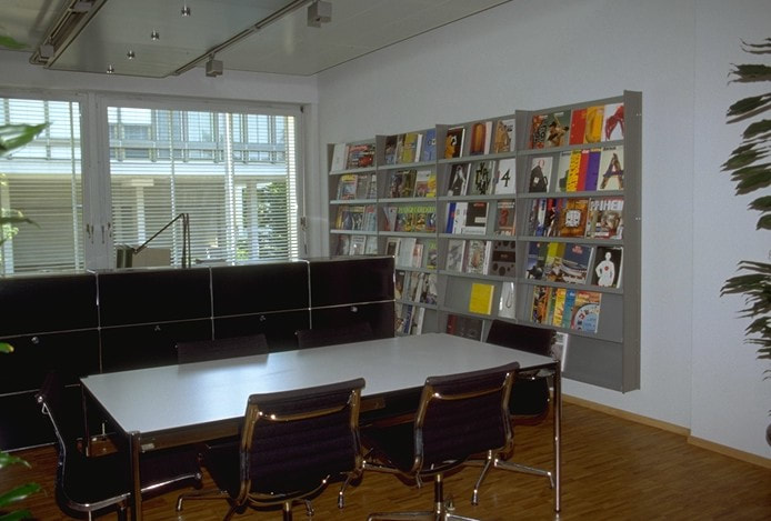 Agentur Interbrand Innenausbau Büroräume, Bibliothek
